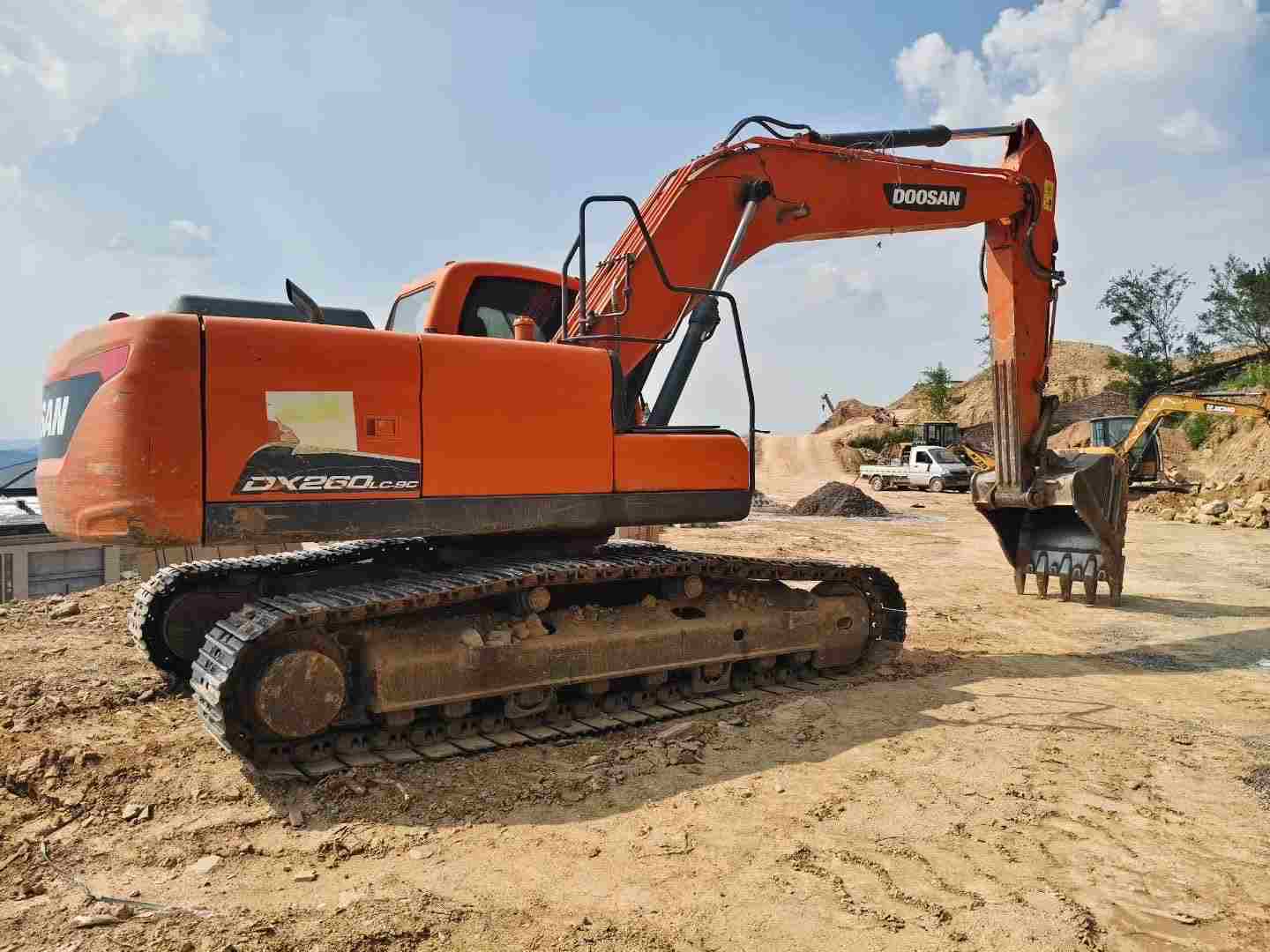 Doosan DX225-9C Excavator